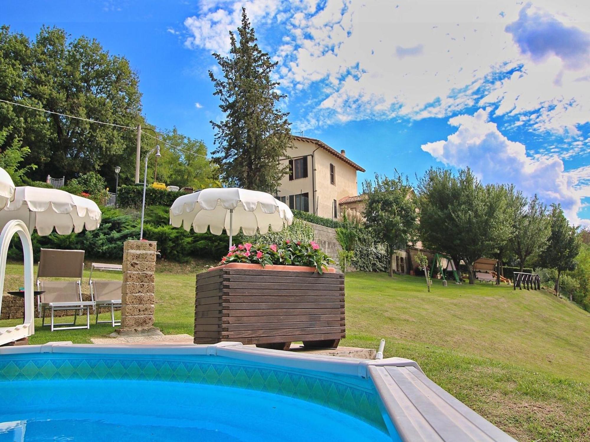 Nice Flat In Arcevia With Swimming Pool Buitenkant foto