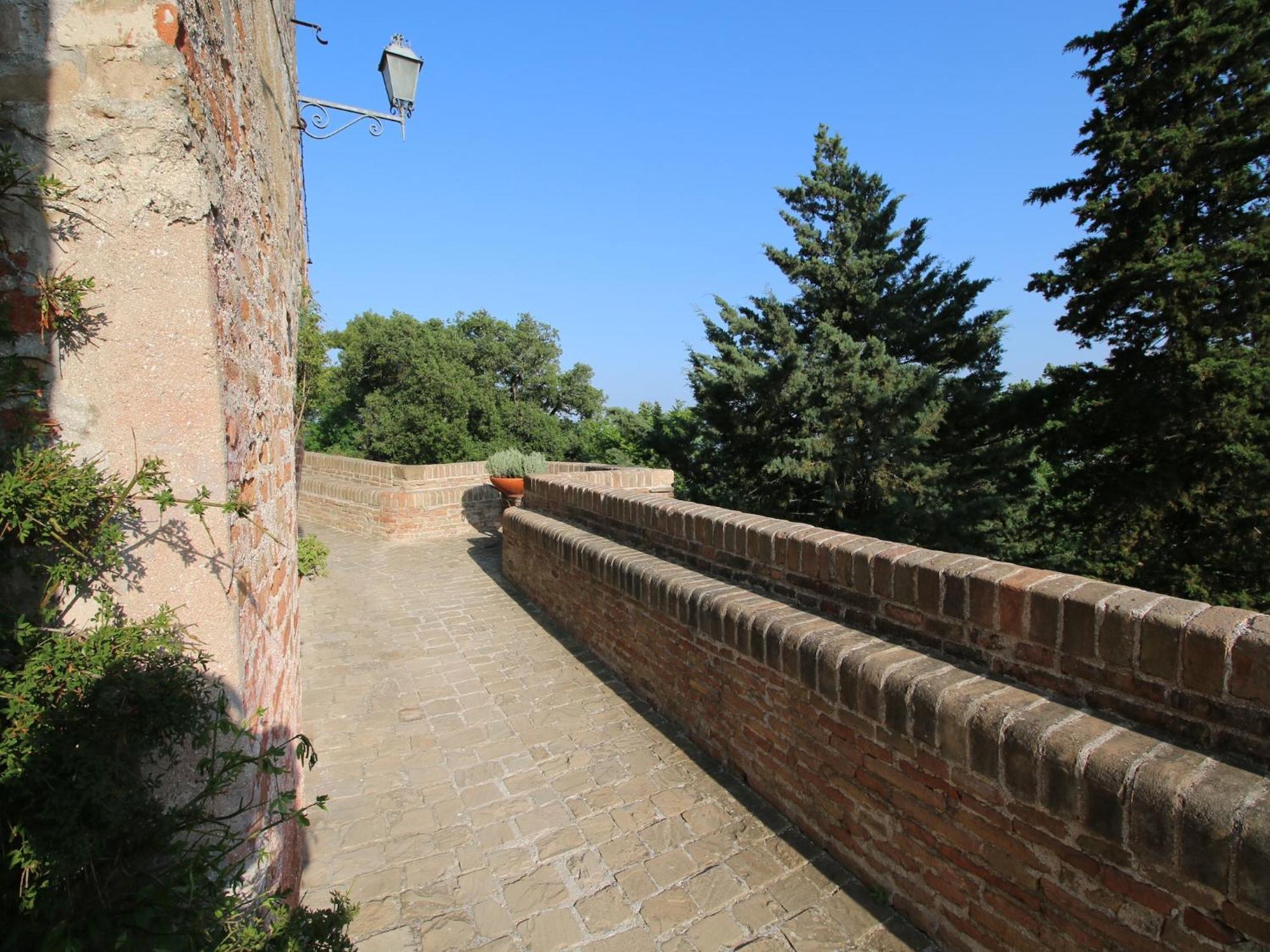 Nice Flat In Arcevia With Swimming Pool Buitenkant foto