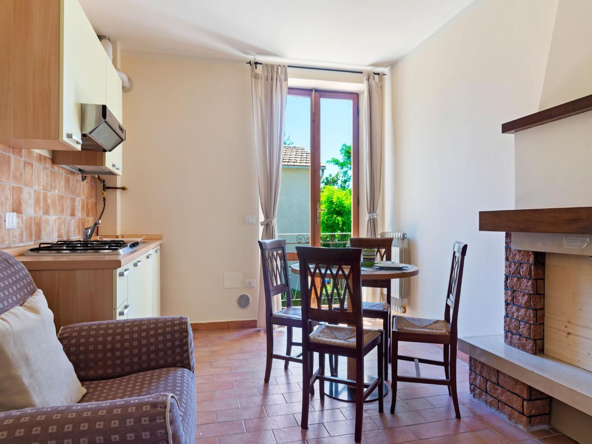 Nice Flat In Arcevia With Swimming Pool Buitenkant foto